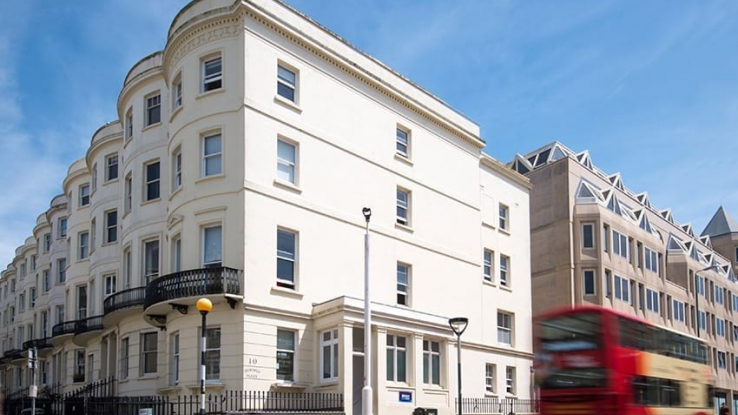 圖片: Oxford_International_Brighton_School_View_1