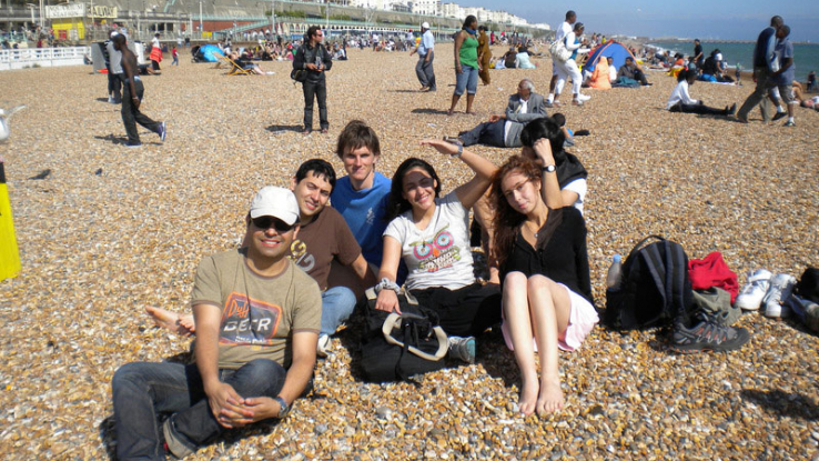 圖片: LSI_UK_StudentinBrightonBeach