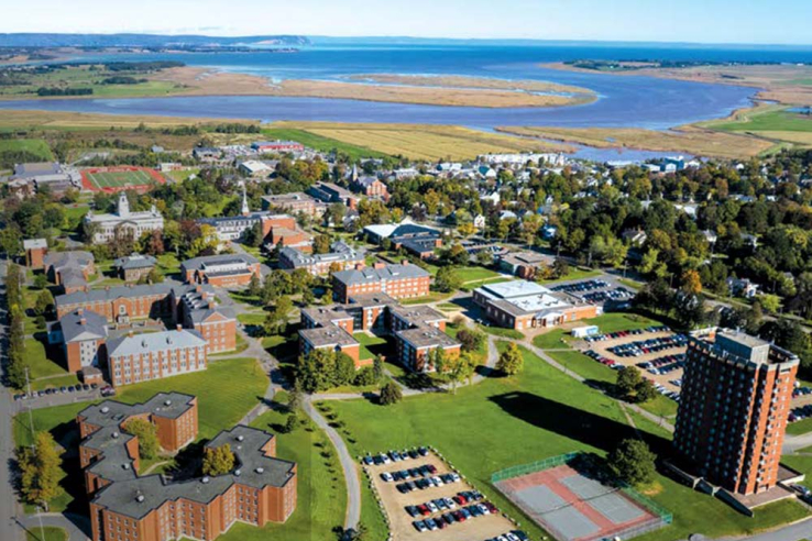 圖片: Acadia University 阿卡迪亞大學