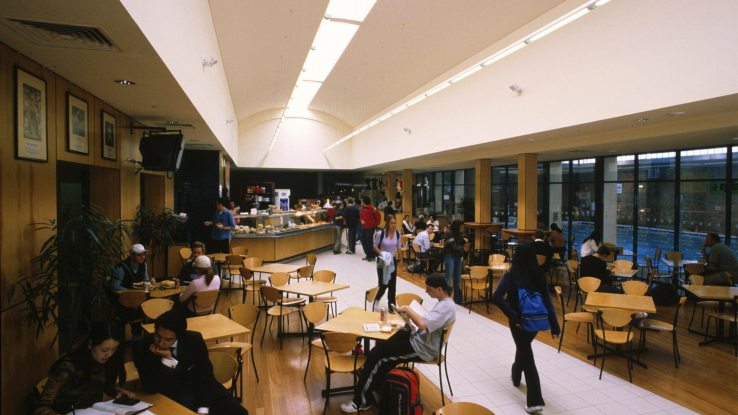 圖片: cape_breton_university_campus