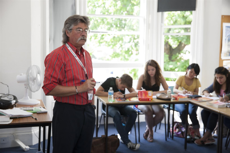 圖片: Center of English Studies Worthing (CES) (UK) CES英語學習中心沃辛校區