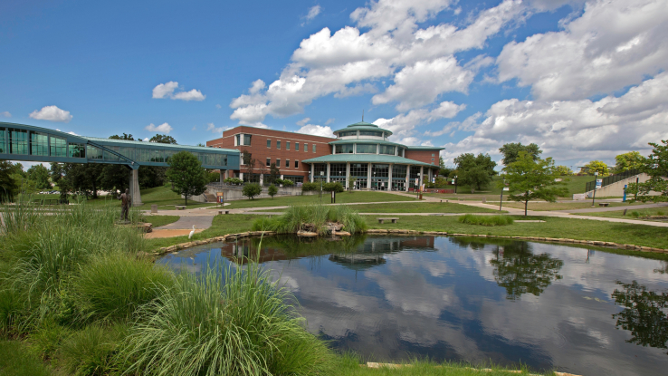 圖片: els_university_of_missouri_st_louis_campus