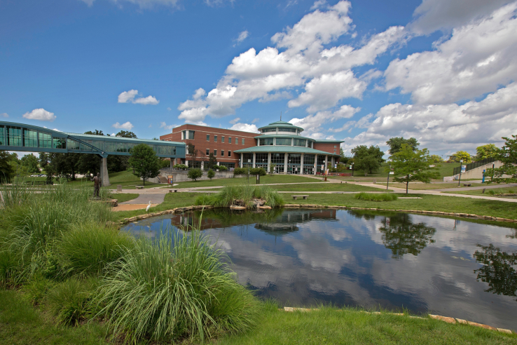 圖片: ELS University of Missouri - St. Louis 密蘇里大學 - 聖路易