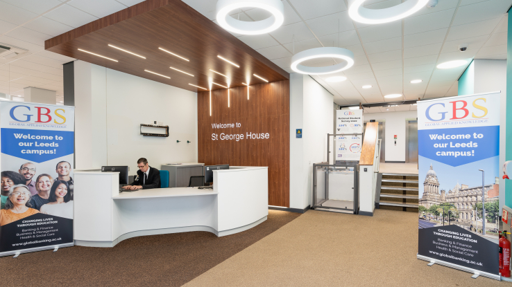 圖片: english_path_leeds_campus_01