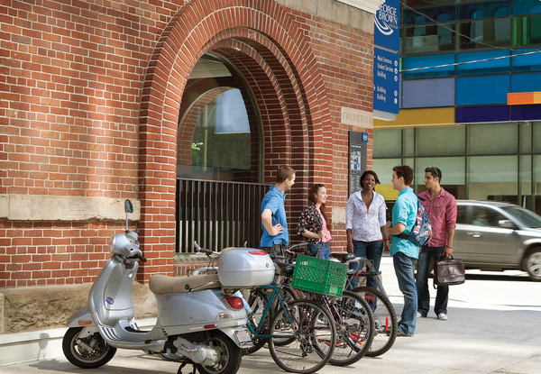 圖片: George Brown College 學生