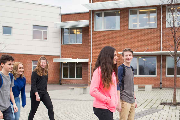 圖片: Vancouver School Board - 溫哥華公立高中 (JUL/2022)