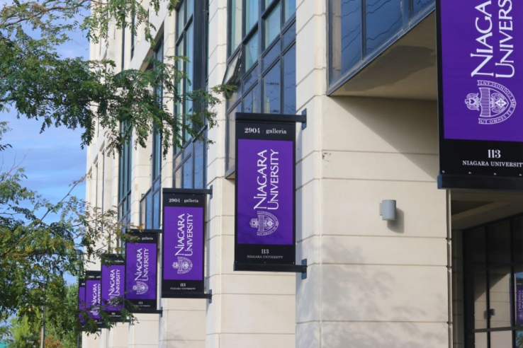 圖片: Niagara University in Ontario 安大略省尼亞加拉大學