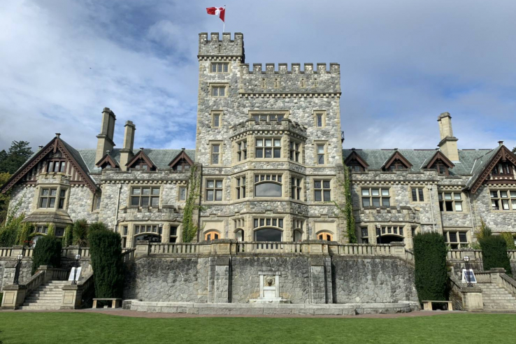 圖片: Royal Roads University Professional and Continuing Studies 皇家路大學