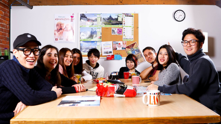 圖片: sprachcaffe_language_plus_vancouver_students