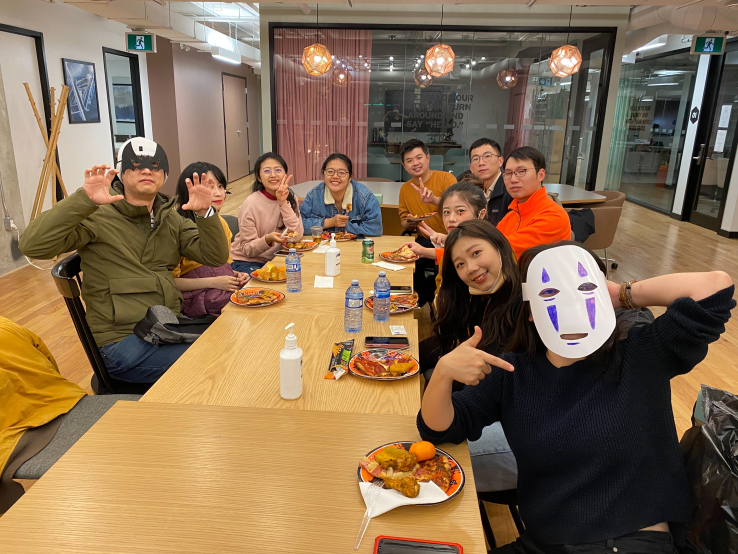 中青代辦溫哥華萬聖節活動