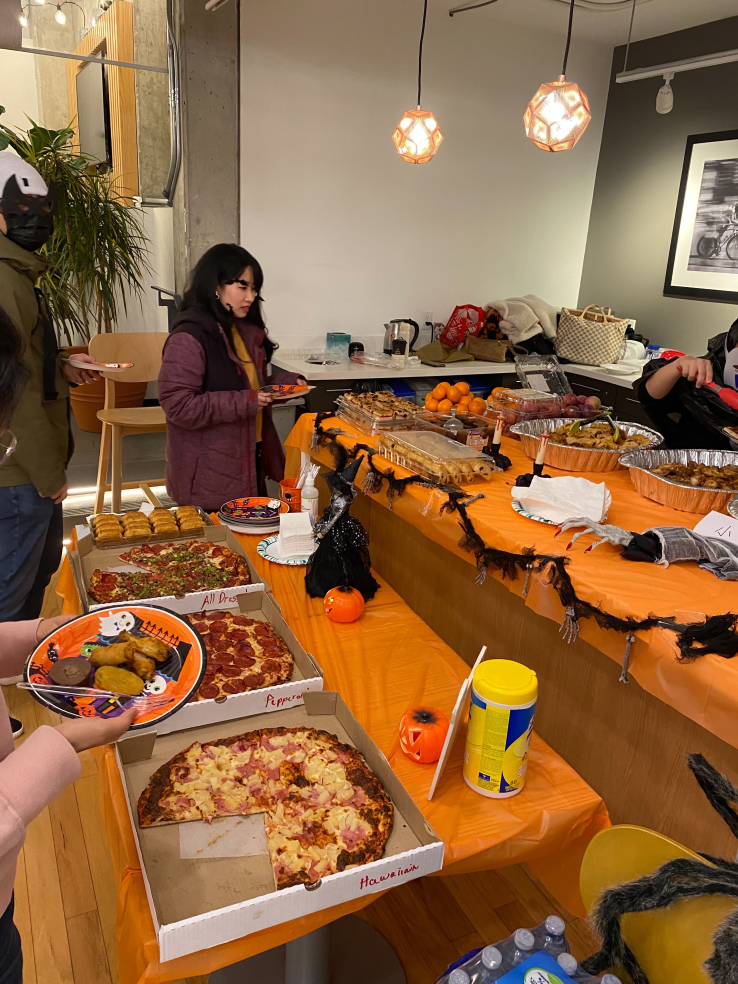 中青代辦溫哥華萬聖節活動