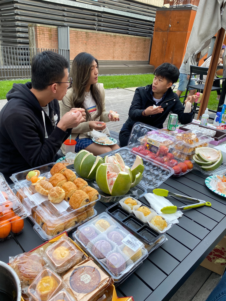 中青代辦溫哥華中秋節活動