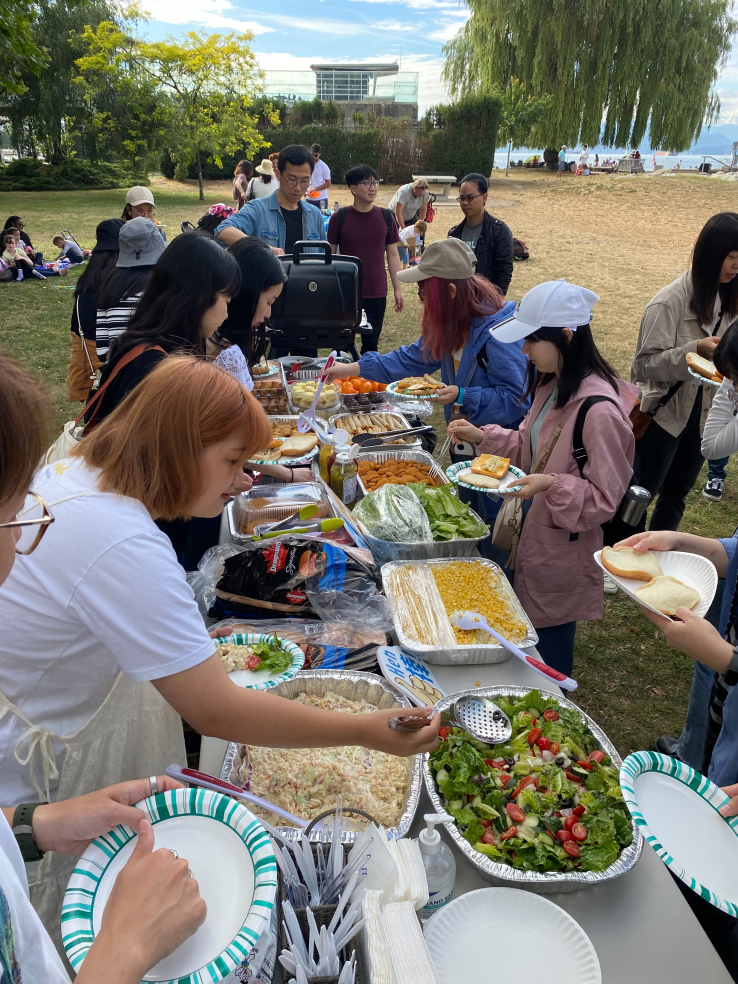 睿達留遊學夏日烤肉趴溫哥華