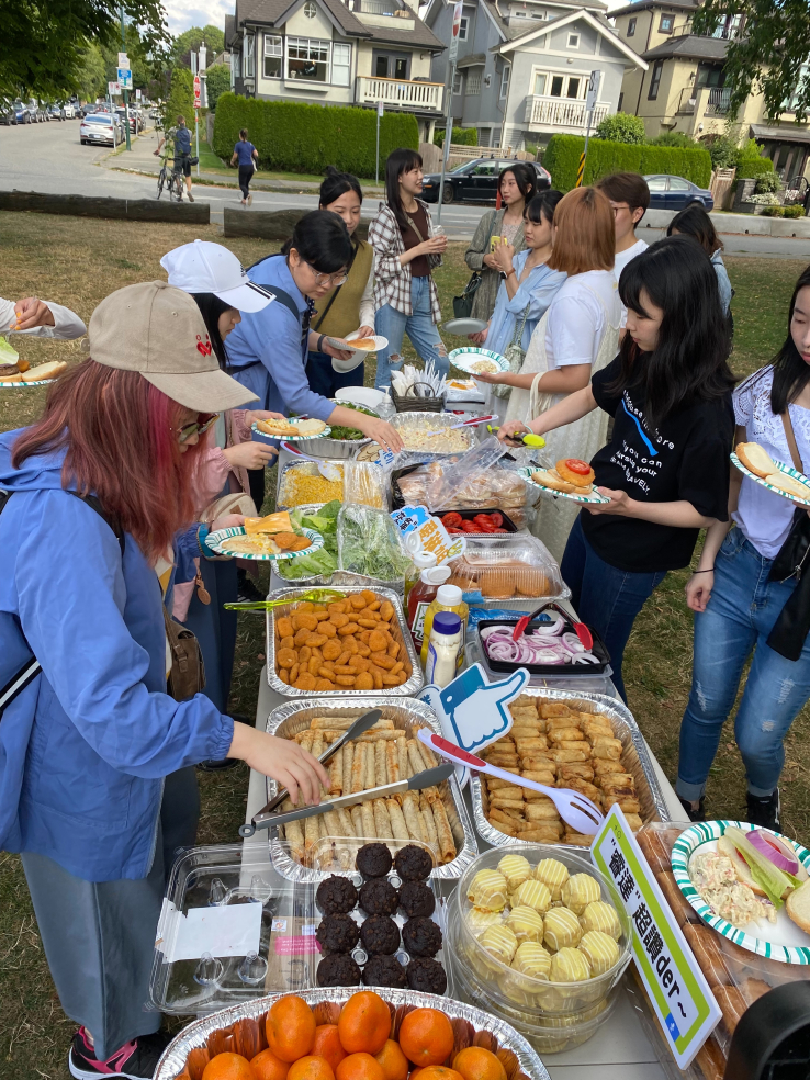 睿達留遊學夏日烤肉趴溫哥華